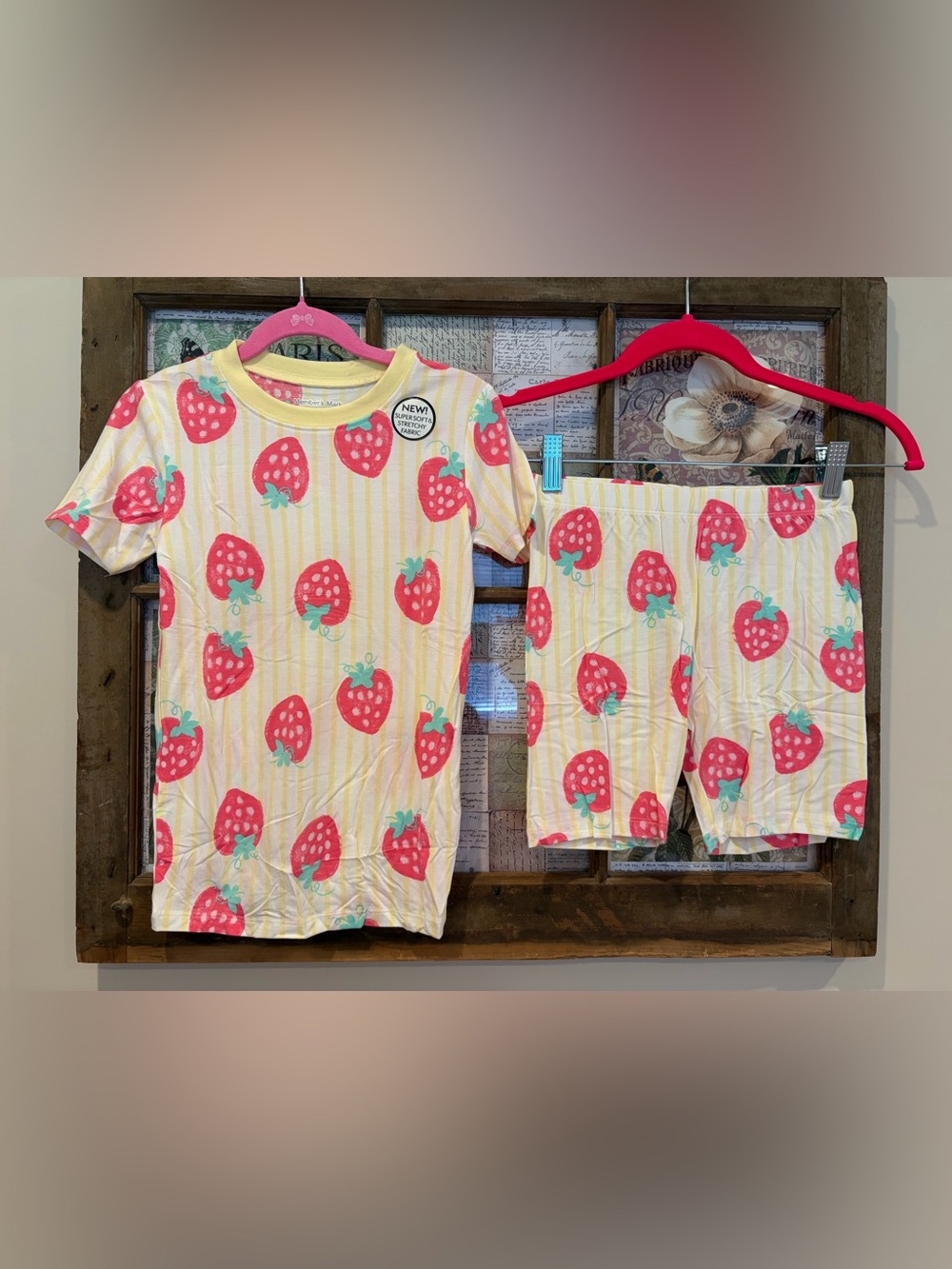 Kids Strawberry Print Short Sleeve Pajama Set 🍓😴💤